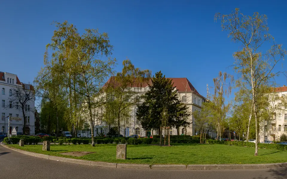 Renée-Sintenis-Platz in Friedenau