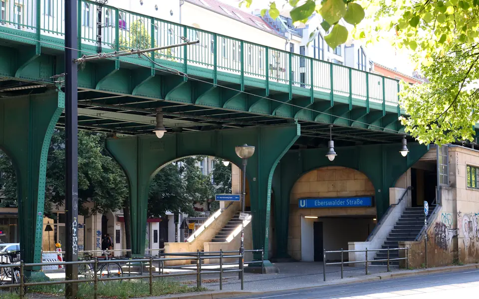 U-Bahnhof Eberswalder Straße in Prenzlauer Berg