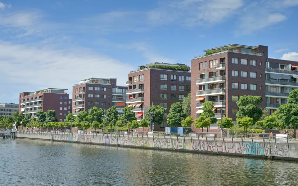 Wohnbebauung am Wasser in Rummelsburg